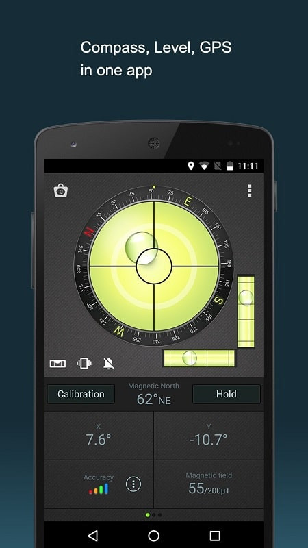 Compass interface of the Compass Level & GPS app with a clear direction indicator