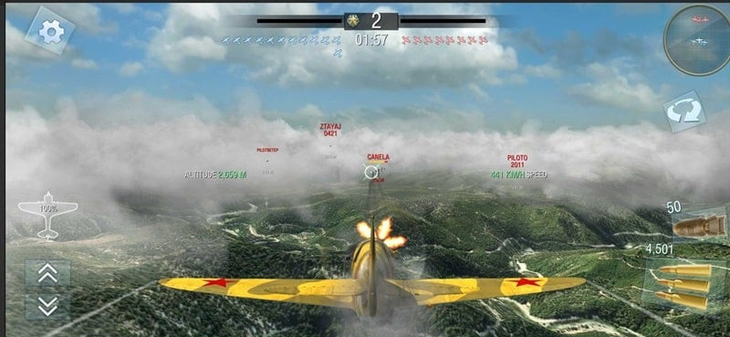 alt text: Hình ảnh game Ace Squadron phiên bản apk, cho thấy chi tiết máy bay chiến đấu và giao diện điều khiển.