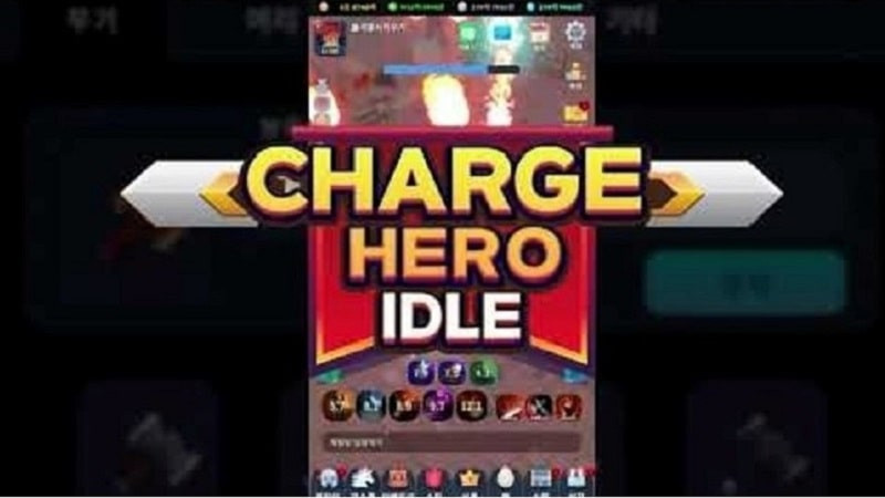 alt text: Hình ảnh gameplay của Charge Hero IDLE với nhân vật chính đang chiến đấu với quái vật