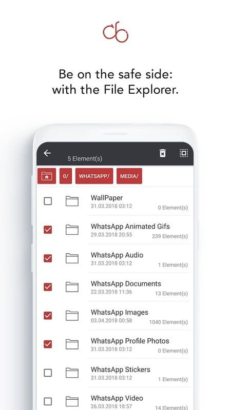 Data Eraser App scanning and categorizing different data types on a phone.