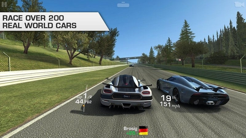 Real Racing 3 Multiplayer Race