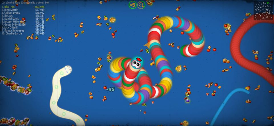 Worms Zone .io MOD APK features